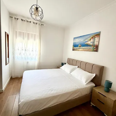 Private With Parking Space Appartement